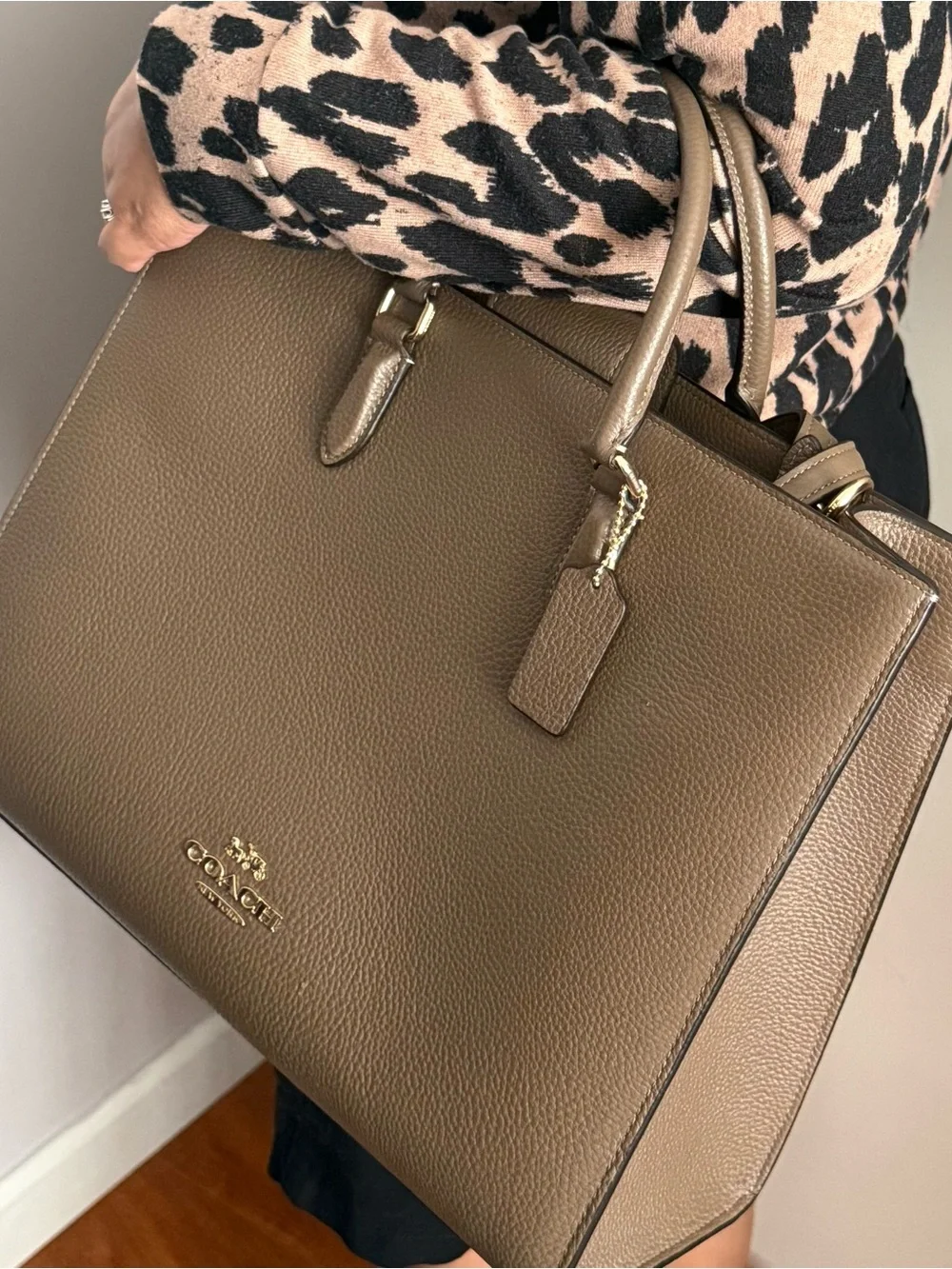 Coach Maggie tote  Leather Structured Satchel with Gold Hardware
